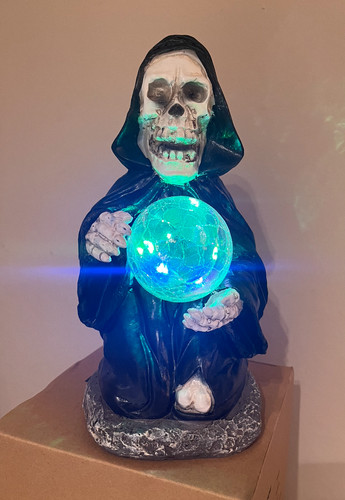 Witch crackle ball - witch, lights