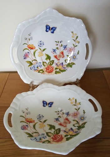 Pair aynsley handled - of,