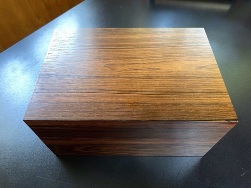 Davidoff rosewood tobacco - rosewood?,