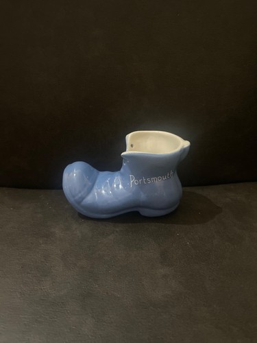 Porcelain boot figurine old - boot,