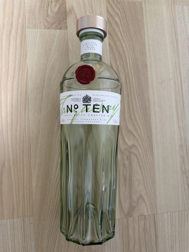 Tanqueray ten empty - 10, pale