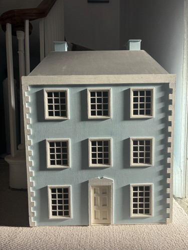 Georgian doll house - georgian,