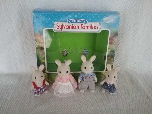 Vintage sylvanian families - sylvanian,