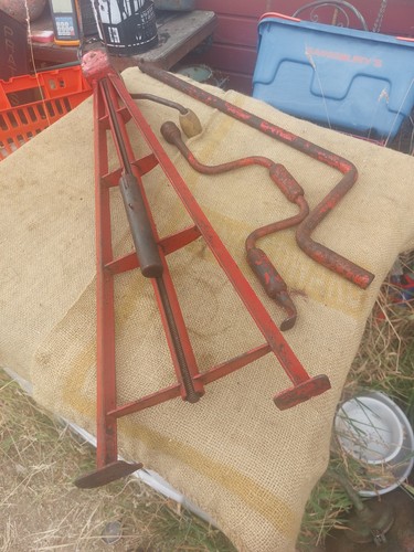 Vintage car jack wheel brace - vintage,