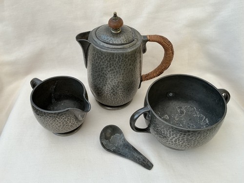 Tudric solkets pewter - tudric,