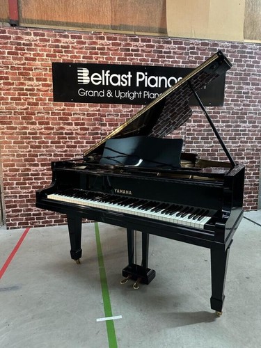 Yamaha grand piano - piano, |