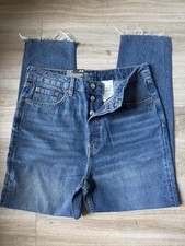 H&M high waist mom jeans size