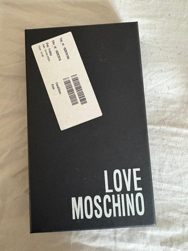 Love moschino large zip around - love,