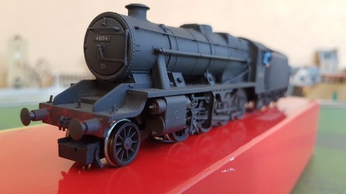 Hornby r2229 class - class, 8f