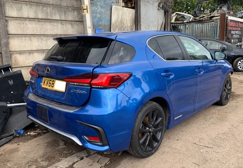 Lexus ct200 petrol - lexus,