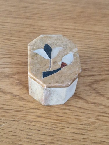Small vintage octagonal - vintage,