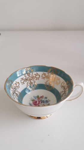 Vintage royal grafton - royal, teacup