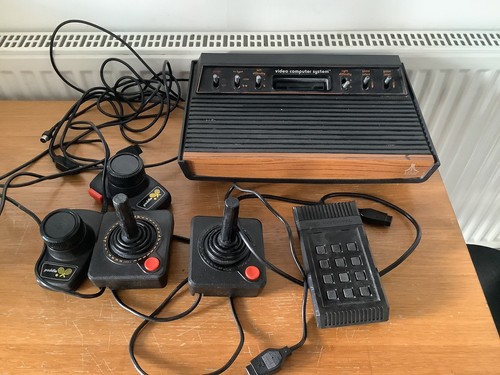 Atari 2600 2600u - cx-2600u, woody