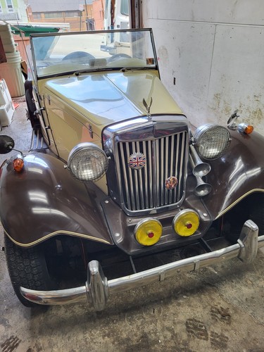 1982 replica london - replica, mg