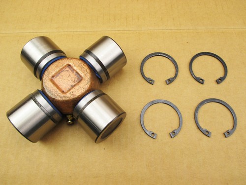 Universal joint for jcb 3cx - universal,