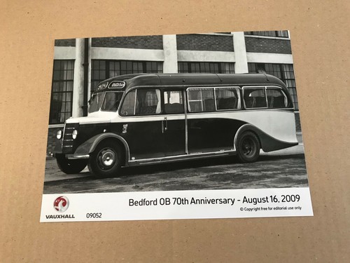 Bedford duple coach 70th - ob,