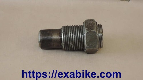 Swingarm pivot for yamaha - swingarm,
