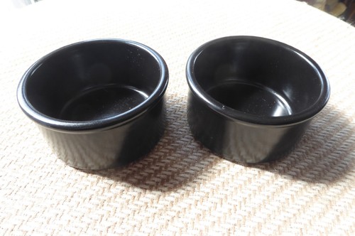 Black cermer ramekins - 2,