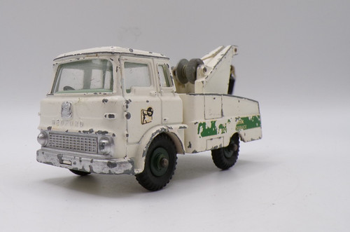 Dinky toys 434 bedford - bedford, crash