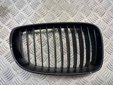 2010 BMW 1 SERIES E81 FRONT RIGHT DRIVER SIDE BUMPER GRILLE GENUINE 7166440