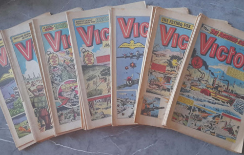 Victor comic lot - (1977,