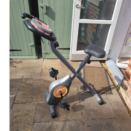 Davina mccall upright exercise - davina,