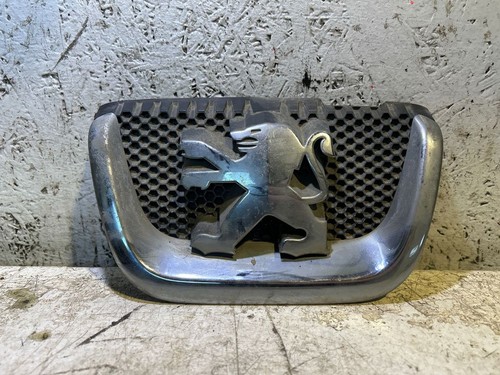 Peugeot 407 2004 badge logo - 407,