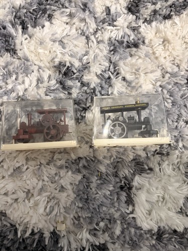 Live steam models cased - 2x,