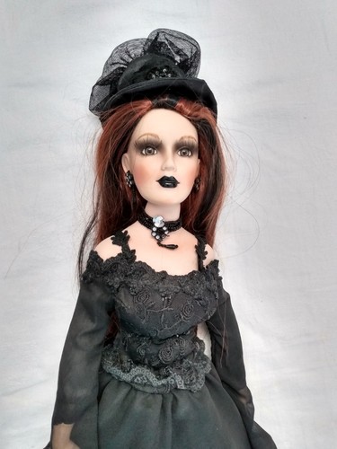 Vixens the underworld - of,