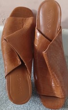 Size 6 light brown Mango