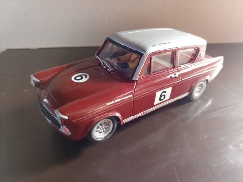 Ford broadspeed anglia - ford,