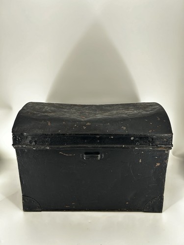 Antique dome top - top, steamer