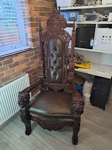 Lion king throne chair - king,