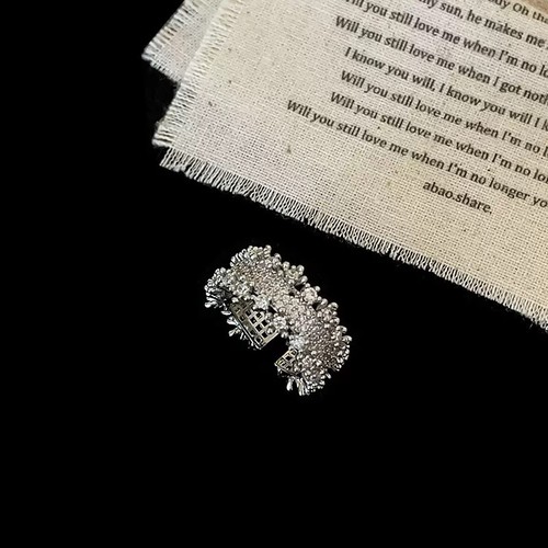 Adjustable silver crystal - adjustable,
