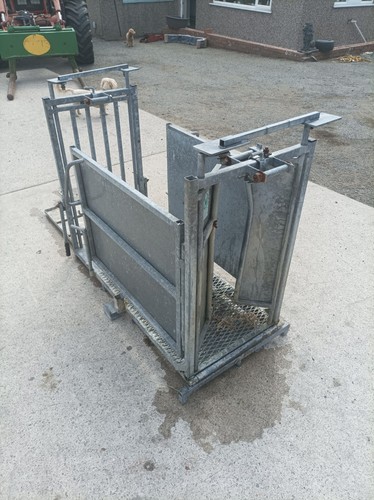 Modulamb crate sheep crush - modulamb, crate.