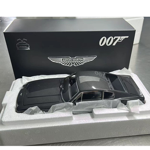 Xiaoguang aston martin - 1/18, v8