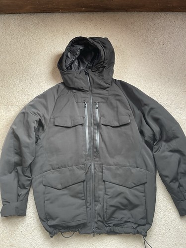 Uniqlo white mountaineering - white,