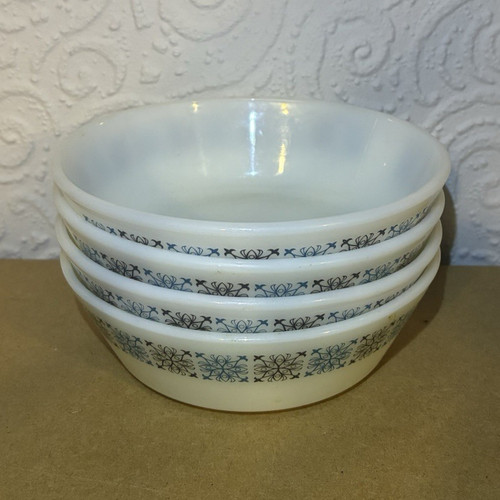 Vintage jaj pyrex blue - vintage,