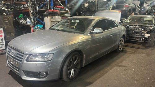 2009 audi tfsi engine - 2.0,