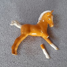 Beswick Horse Foal no. 815 Small Stretched Palomino AS FOUND Ceramic Animal