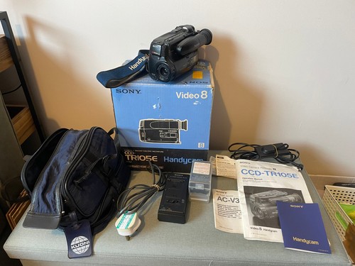 Boxed sony handycam - sony, ccd-tr105e
