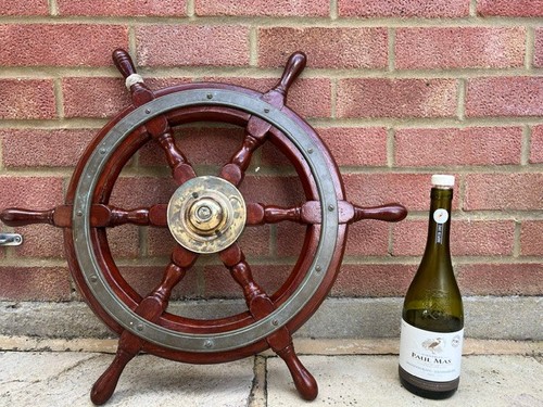 Ships wheel boat yacht - ships,