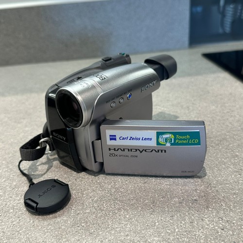 Sony handycam dcr hc27e - dcr,