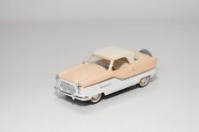 A51 1:43 VITESSE NASH METROPOLITAN SALMON WITH WHITE NEAR MINT CONDITION