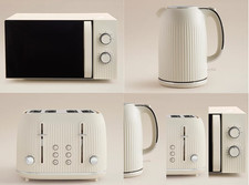 Cream Textured 1.7L Kettle