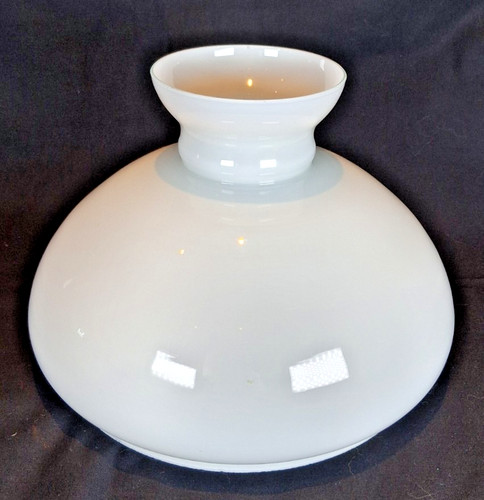 Milk glass oil lamp - oil, with