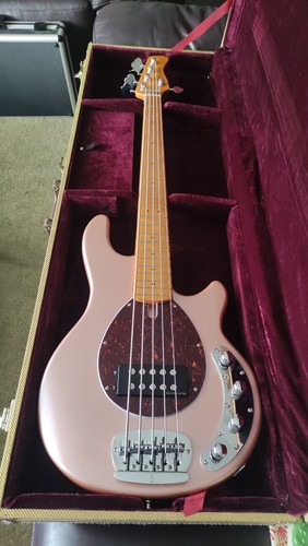 Sire marcus miller rose - marcus,
