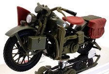Maisto 1/18 Scale Motorcycle