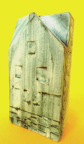 Carn pottery box house vase - carn,