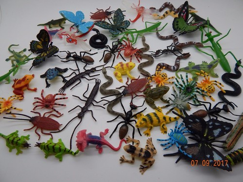 Mini plastic insects - mini,